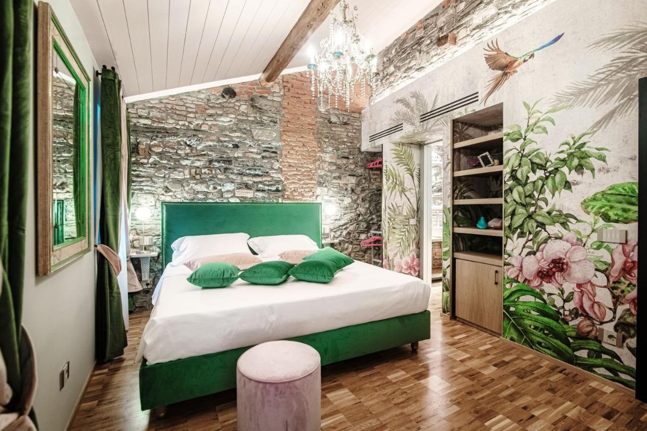 Aurum - Como Luxury Suites Pokój zdjęcie