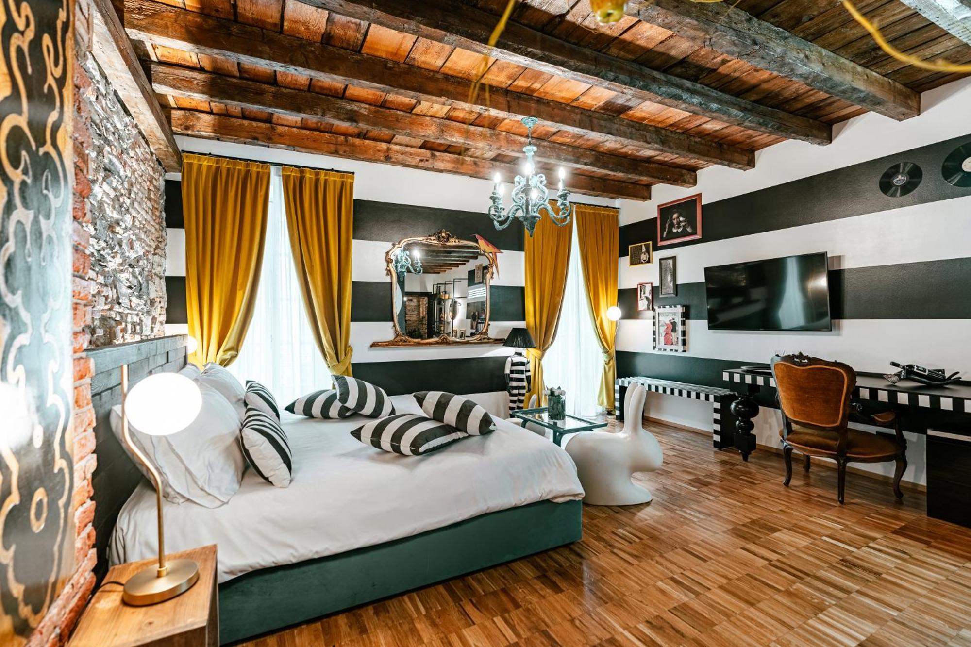 Aurum - Como Luxury Suites Zewnętrze zdjęcie